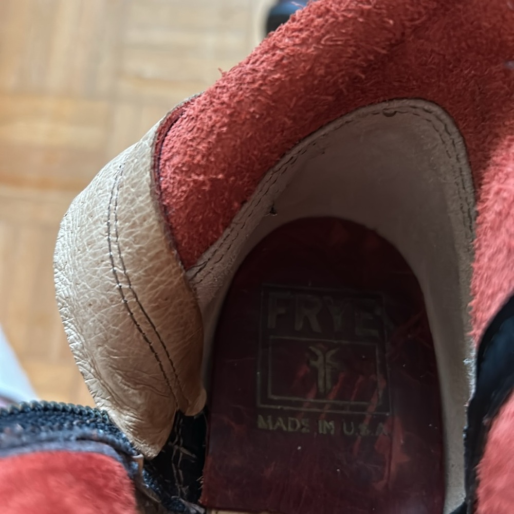 Frye - Picture 8 of 16